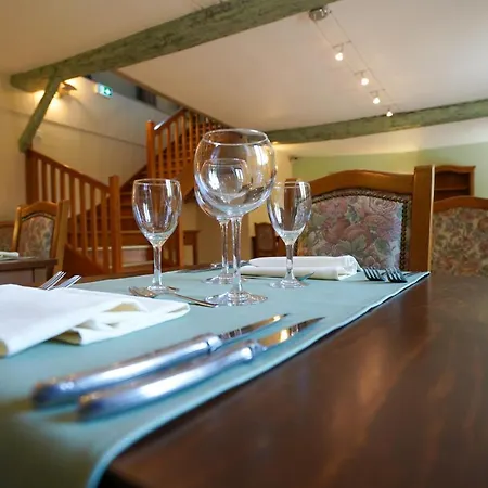 Le Saint Hubert Hotel Arcis-sur-Aube
