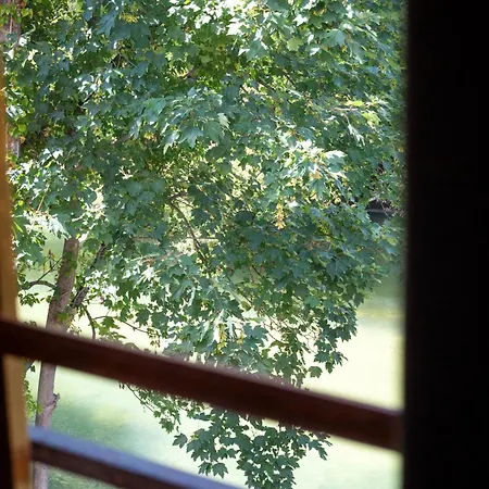 Hotel Le Saint Hubert